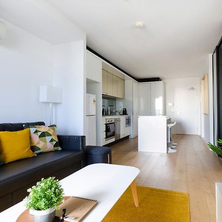 2Br Cbd Pad, City Views, Free Parking, Pool, Gym Melbourne Buitenkant foto