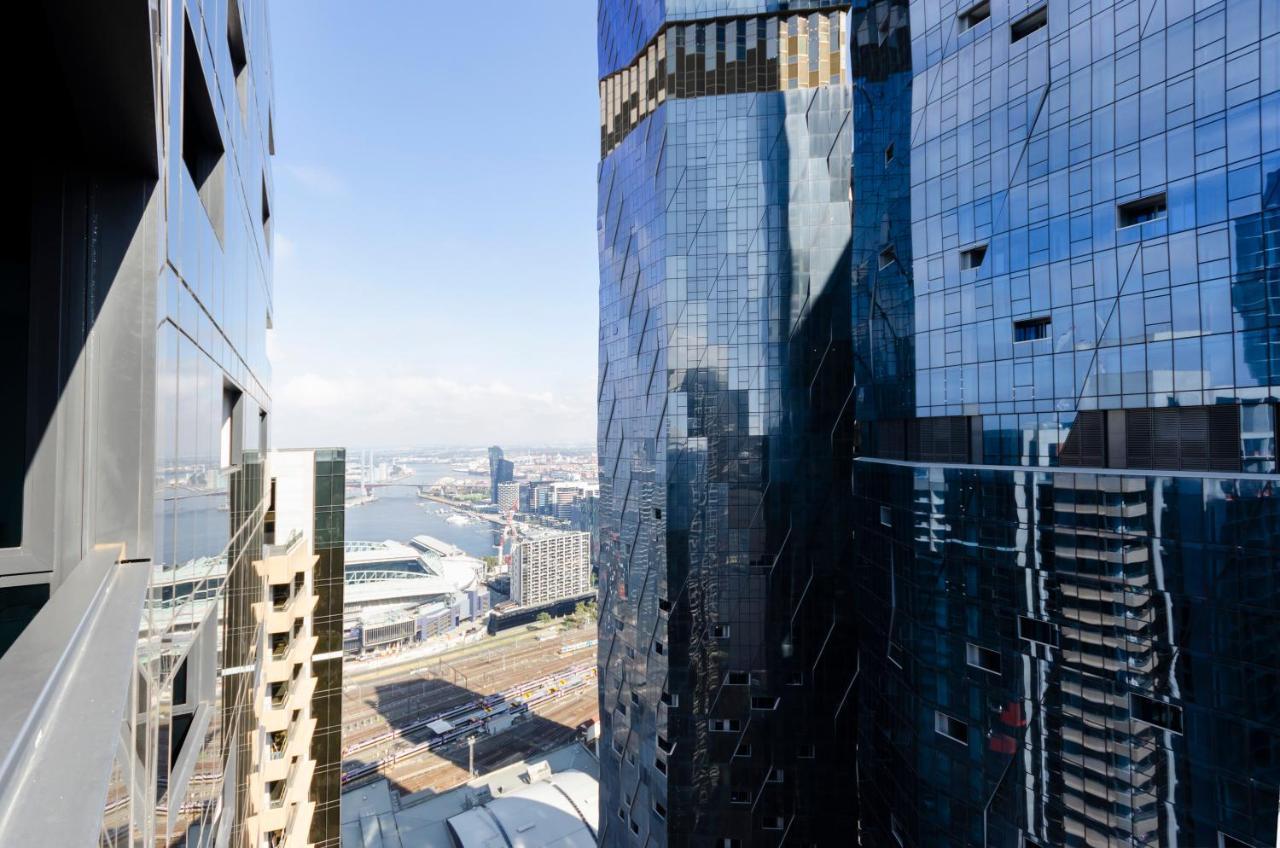 2Br Cbd Pad, City Views, Free Parking, Pool, Gym Melbourne Buitenkant foto